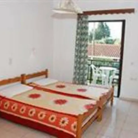 Guest house Sunrise Alykes (Zakynthos)